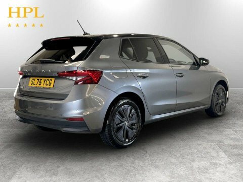 Skoda Fabia 1.0 Tsi Colour Edition #7