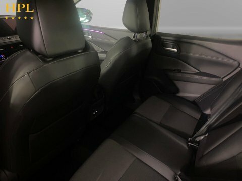 Nissan Qashqai Hatchback #19