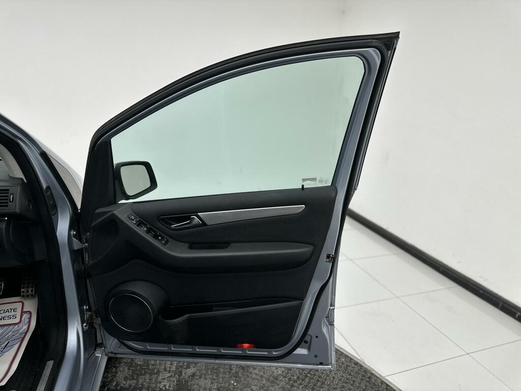 Mercedes-Benz B Class Silver #15