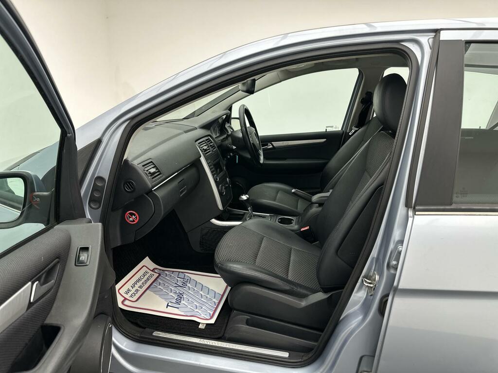 Mercedes-Benz B Class Silver #22