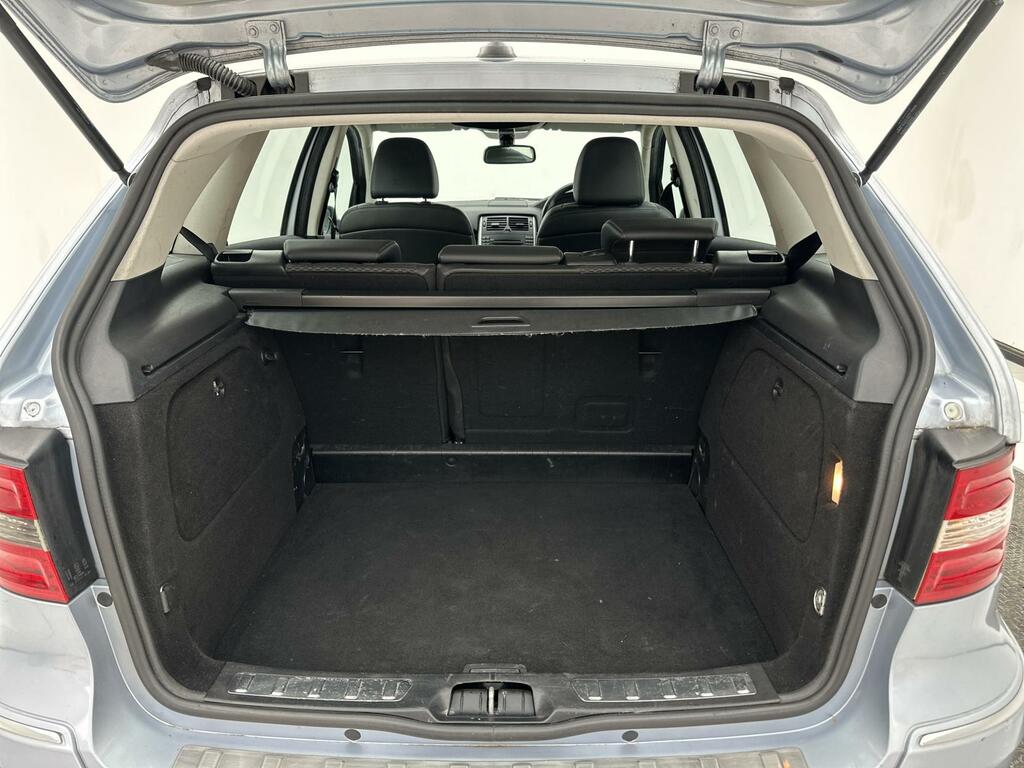 Mercedes-Benz B Class Silver #19