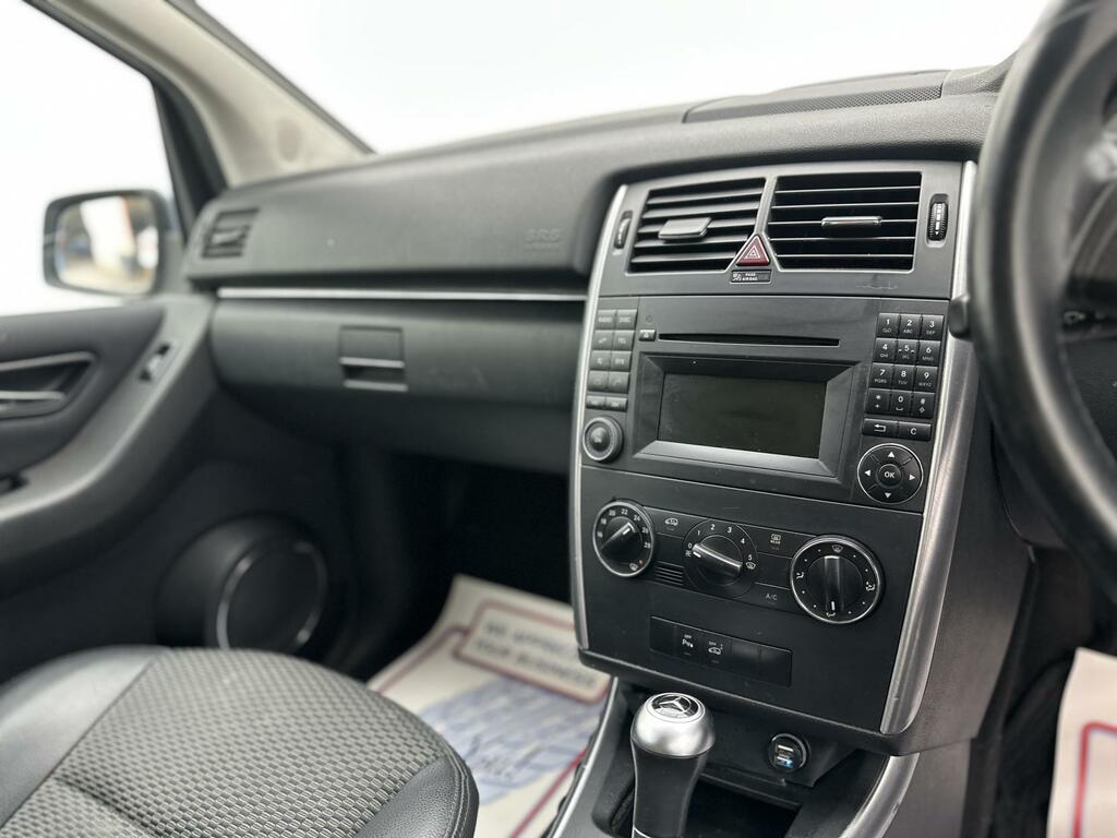 Mercedes-Benz B Class Silver #42