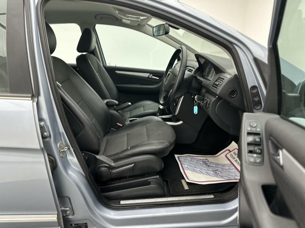 Mercedes-Benz B Class Silver #14