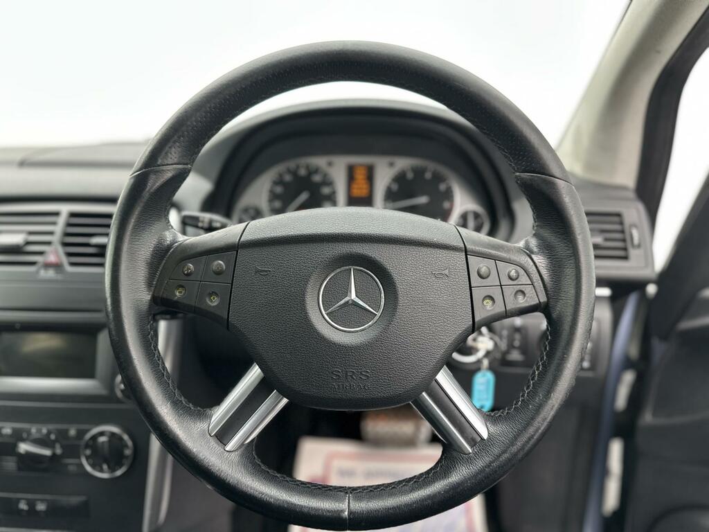 Mercedes-Benz B Class Silver #30