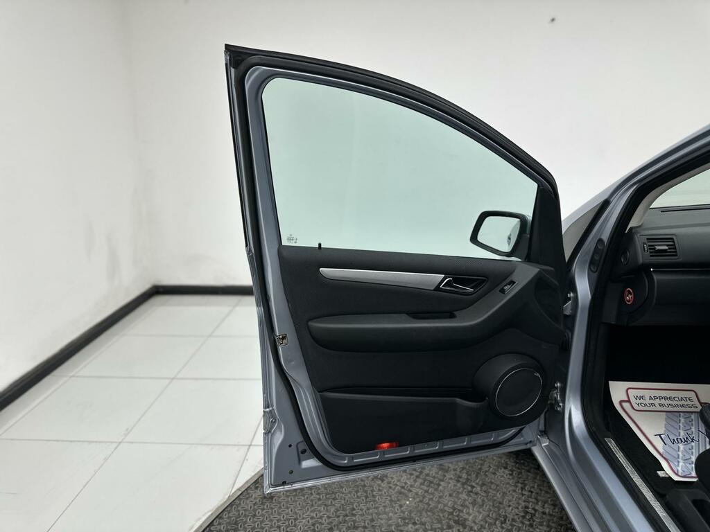 Mercedes-Benz B Class Silver #24