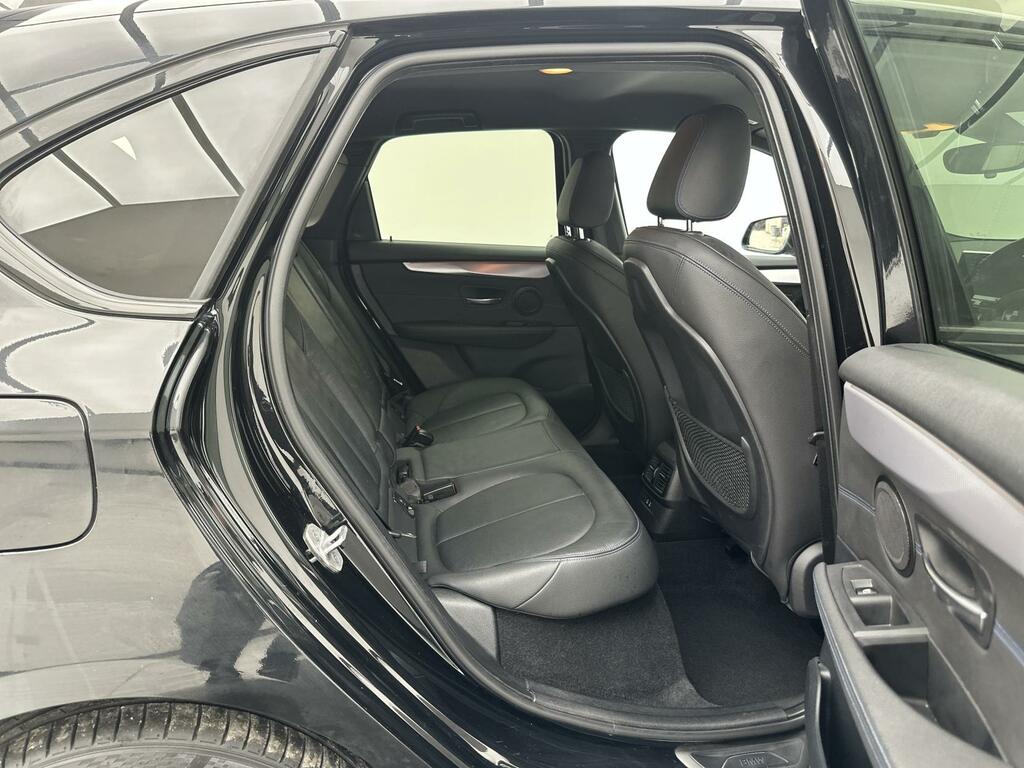 BMW 2 Series Active Tourer 216D Se Active Black #17