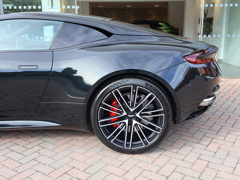 Aston Martin DB12 4.0 V8 Euro 6 Ss Black #31