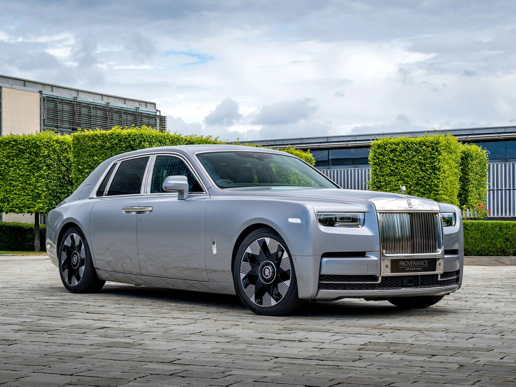 Rolls-Royce Phantom Saloon 