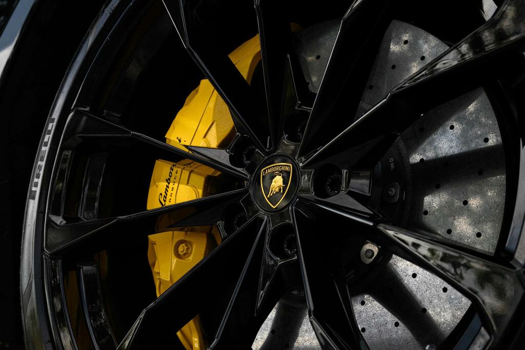Lamborghini Urus 4.0T Fsi V8 Black #18