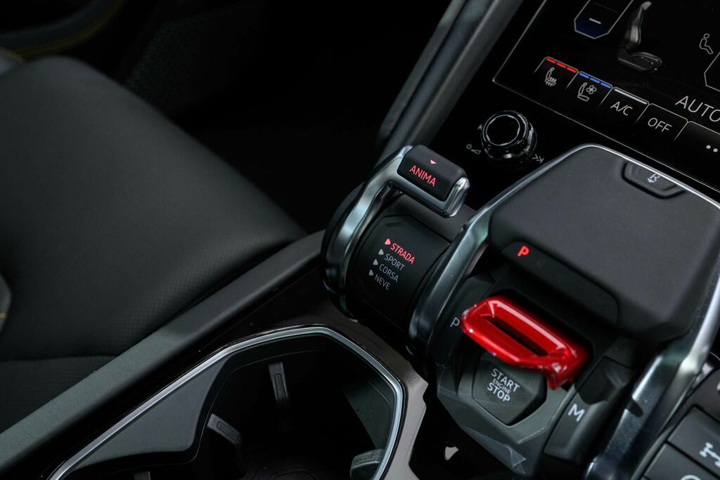 Lamborghini Urus 4.0T Fsi V8 Black #16
