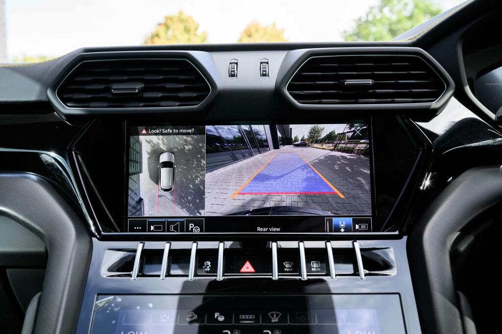 Lamborghini Urus 4.0T Fsi V8 Black #15
