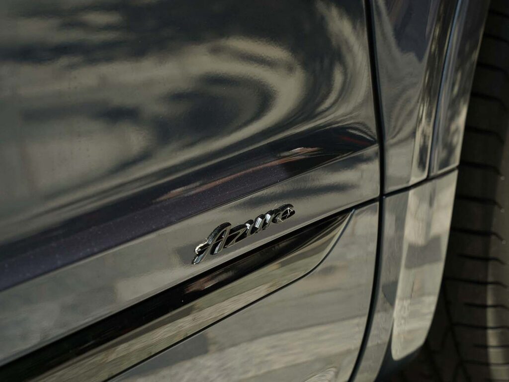 Bentley Bentayga Azure Blue #24