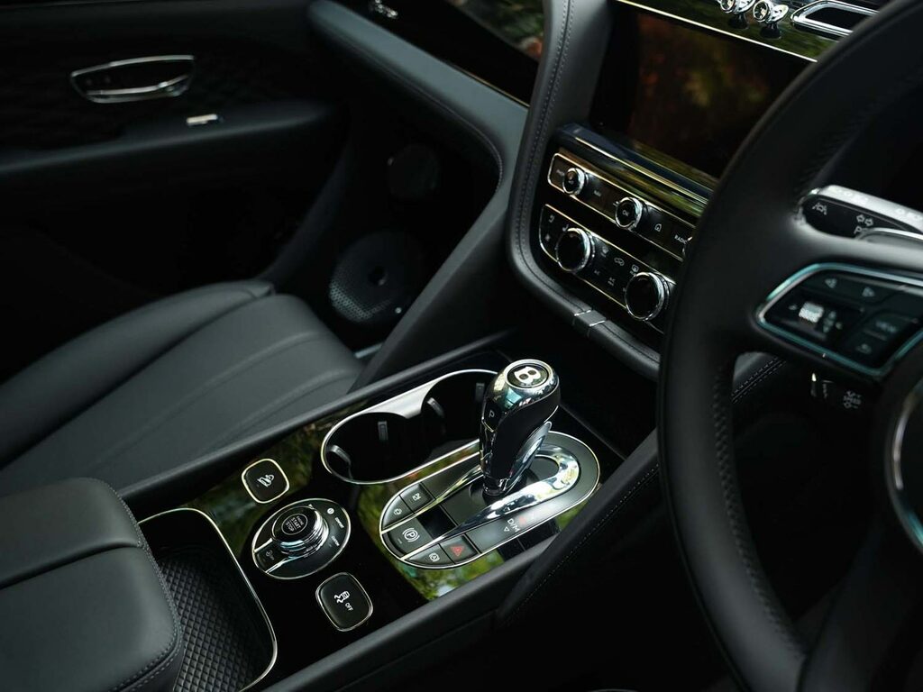 Bentley Bentayga Azure Blue #15