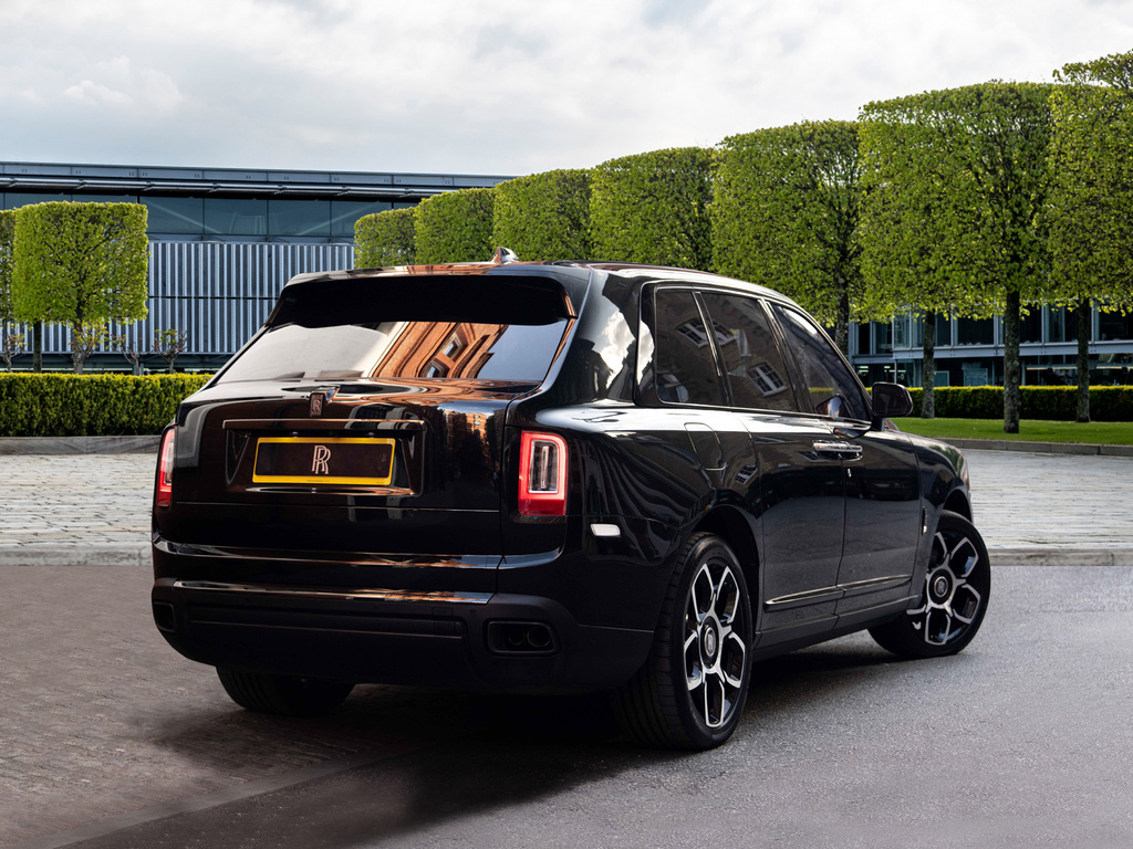 Rolls-Royce Cullinan Black Badge  #2