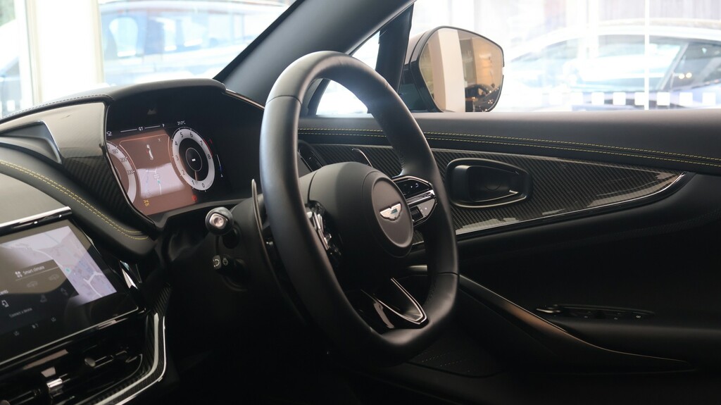 Aston Martin DBX Dbx707 My25 Grey #12