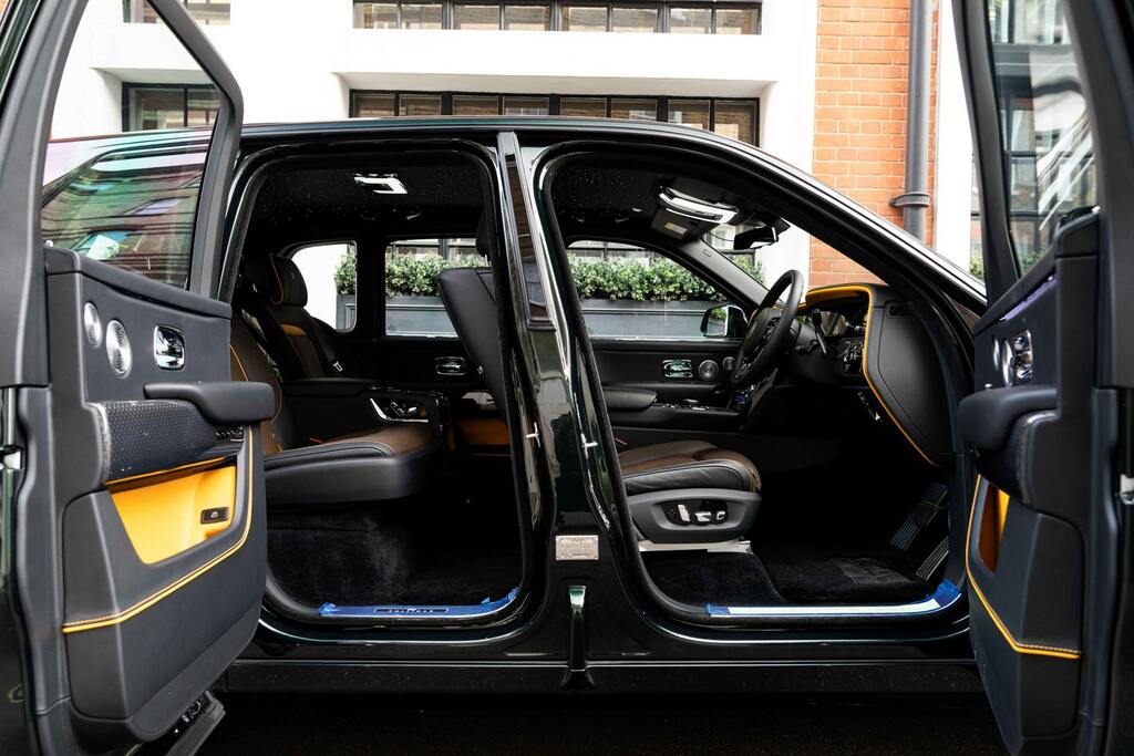 Rolls-Royce Cullinan Series II 6.75 V12 Grey #34