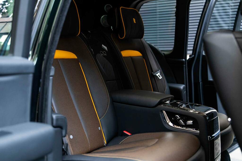 Rolls-Royce Cullinan Series II 6.75 V12 Grey #72