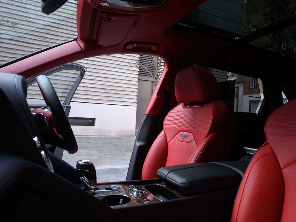 Bentley Bentayga 4.0 V8 Green #17