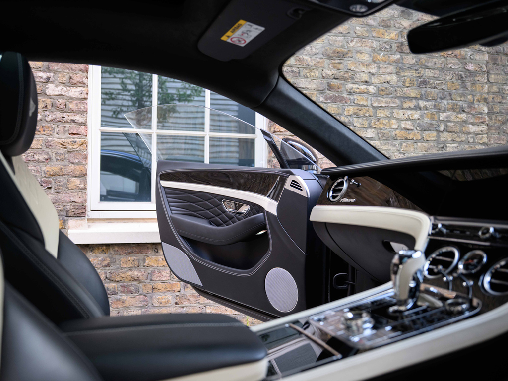 Bentley Continental Gt 4.0 V8 Black Edition Grey #29