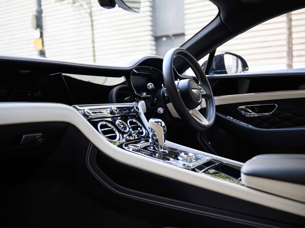 Bentley Continental Gt 4.0 V8 Black Edition Grey #10