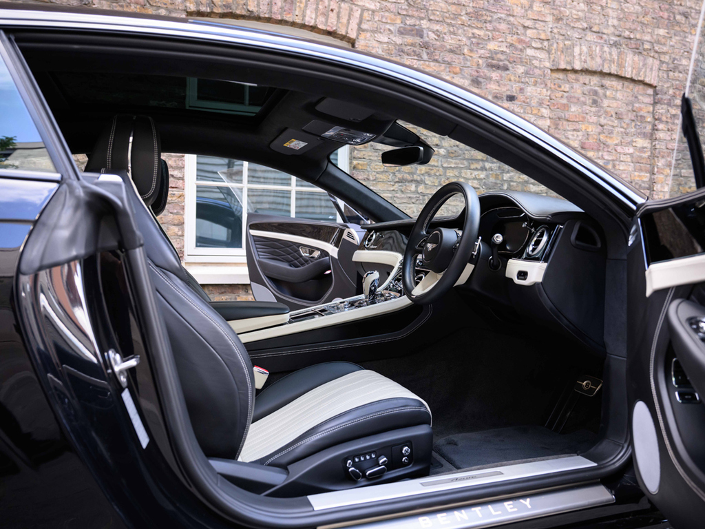 Bentley Continental Gt 4.0 V8 Black Edition Grey #14