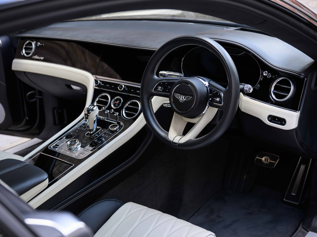 Bentley Continental Gt 4.0 V8 Black Edition Grey #9