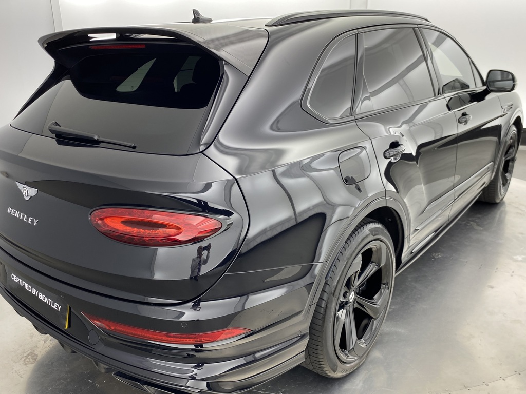 Bentley Bentayga Azure V8  #16