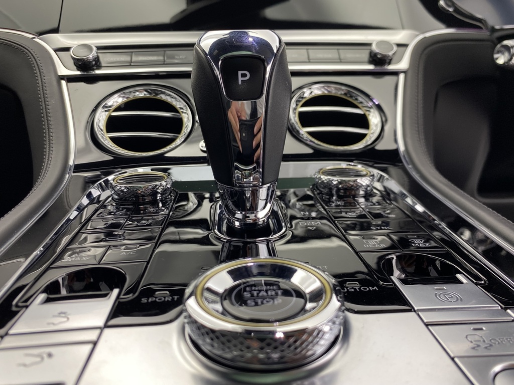 Bentley Continental Gt Convertible V8 Black #27