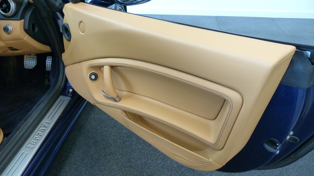 Ferrari California 2 Plus 2 Black #36