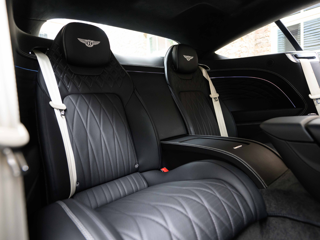 Bentley Continental 4.0 V8 Ultra-performance 25.9Kwh Gt Speed First Ed Green #19