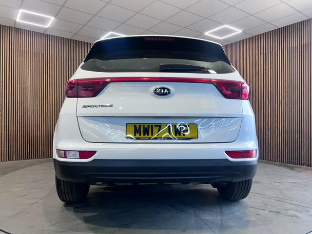 Kia Sportage 1.6 Gdi 1 Euro 6 Ss White #6