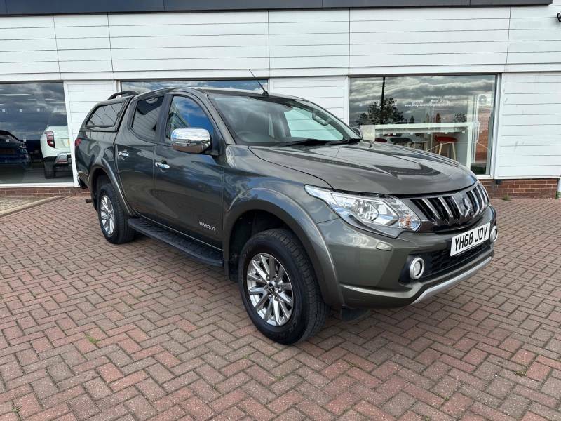 Mitsubishi L200 Double Cab Di-d 178 Warrior 4Wd Green