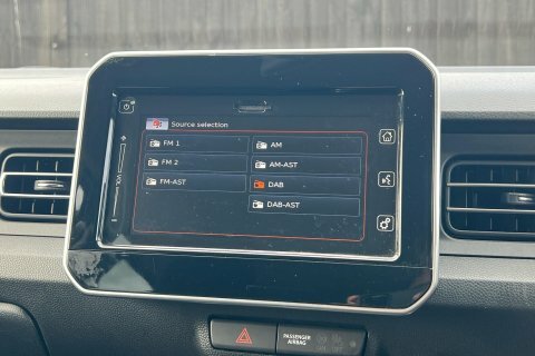 Suzuki Ignis Sz5 Dualjet Allgrip Mhev White #26