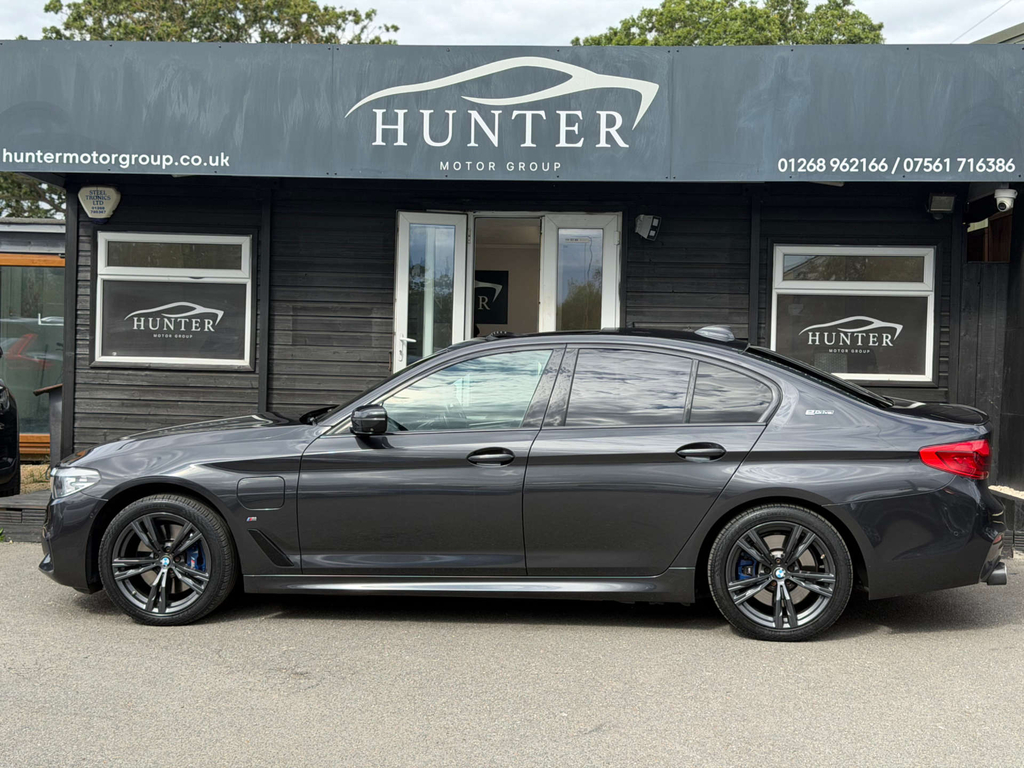 BMW 5 Series 530E M Sport Grey #4