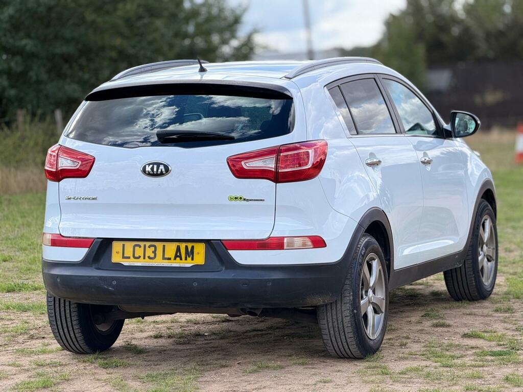 Kia Sportage White #5