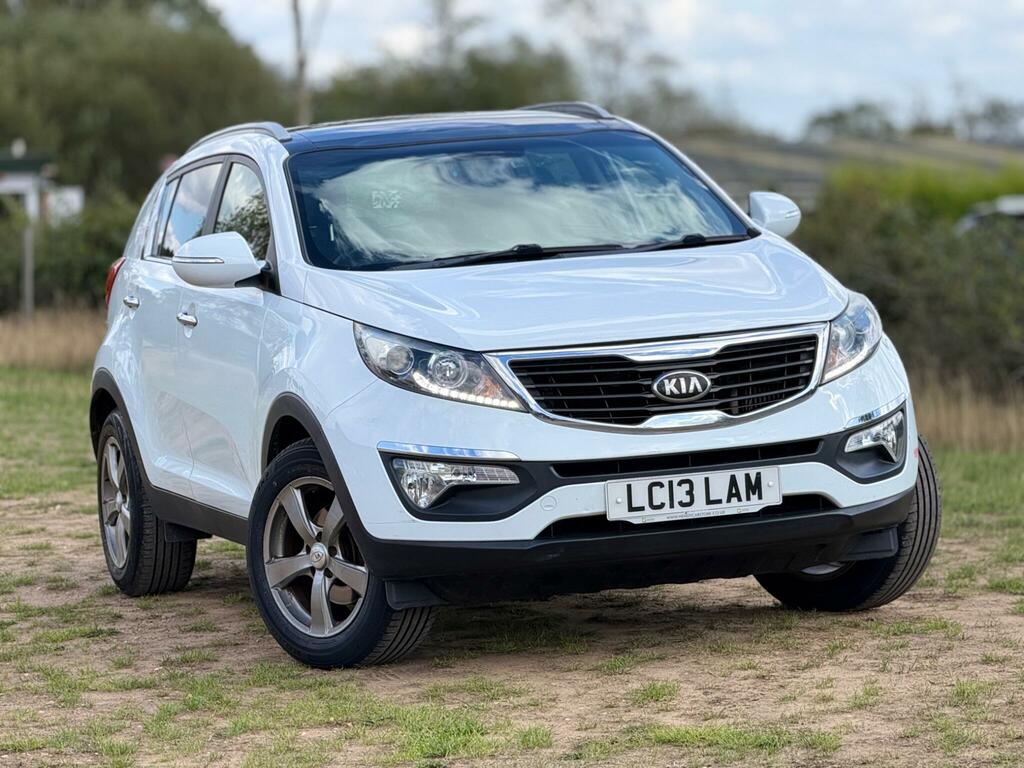 Kia Sportage White #19