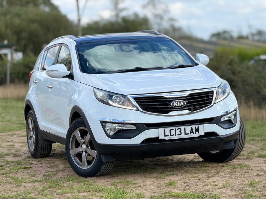 Kia Sportage White #8