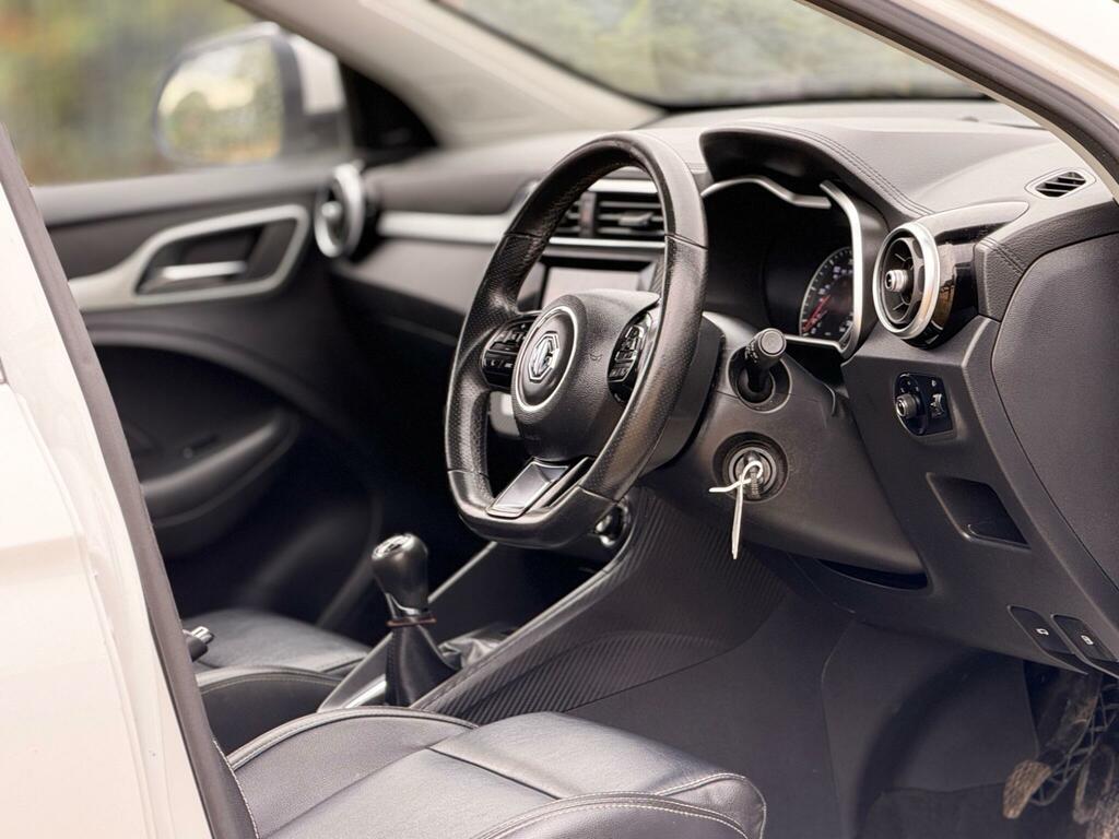 MG ZS 72.6Kwh Trophy Connect Long Range White #22