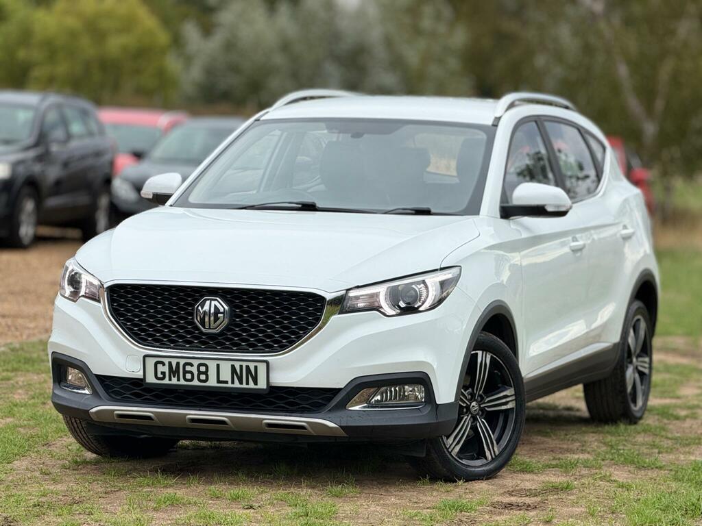 MG ZS 72.6Kwh Trophy Connect Long Range White #8