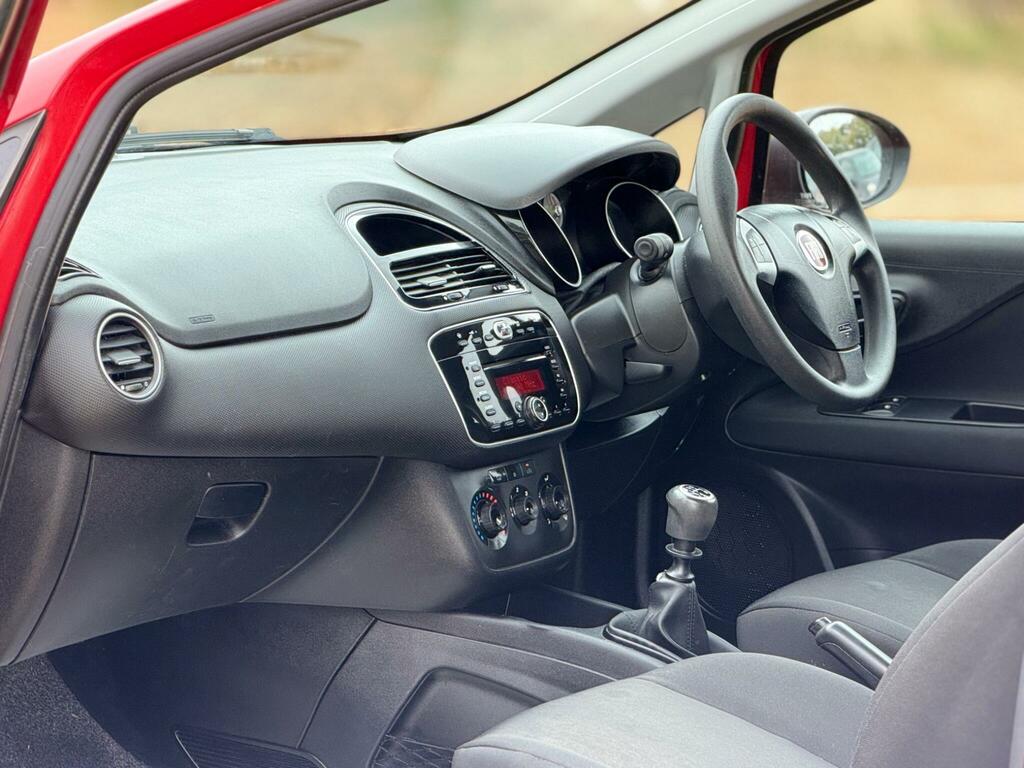 Fiat Punto Pop Black #18