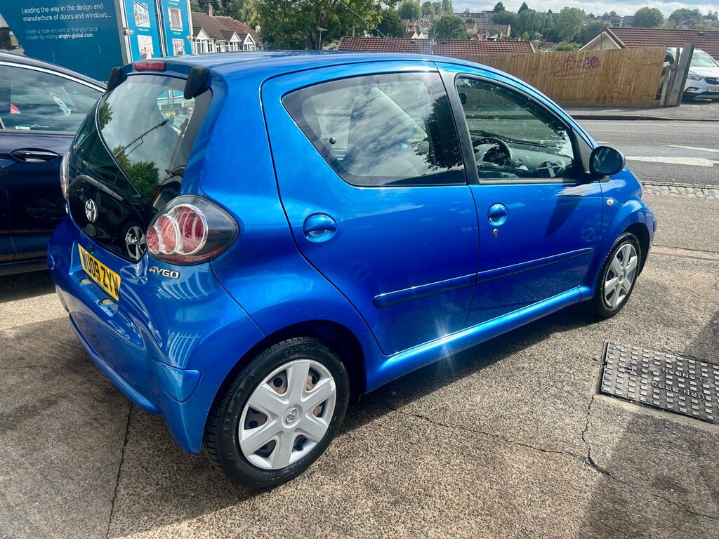 Toyota Aygo 1.0 Vvt-i Blue Hatchback Euro 4 Blue #6