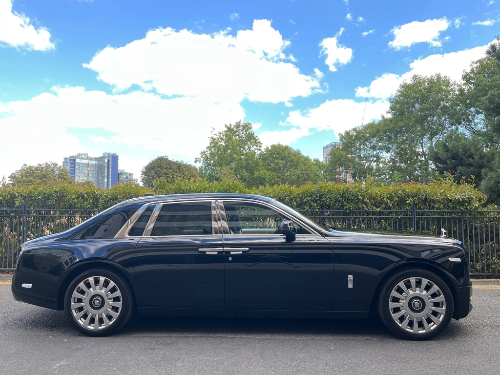 Rolls-Royce Phantom 6.7 V12 Saloon Euro 6 570 Ps Black
