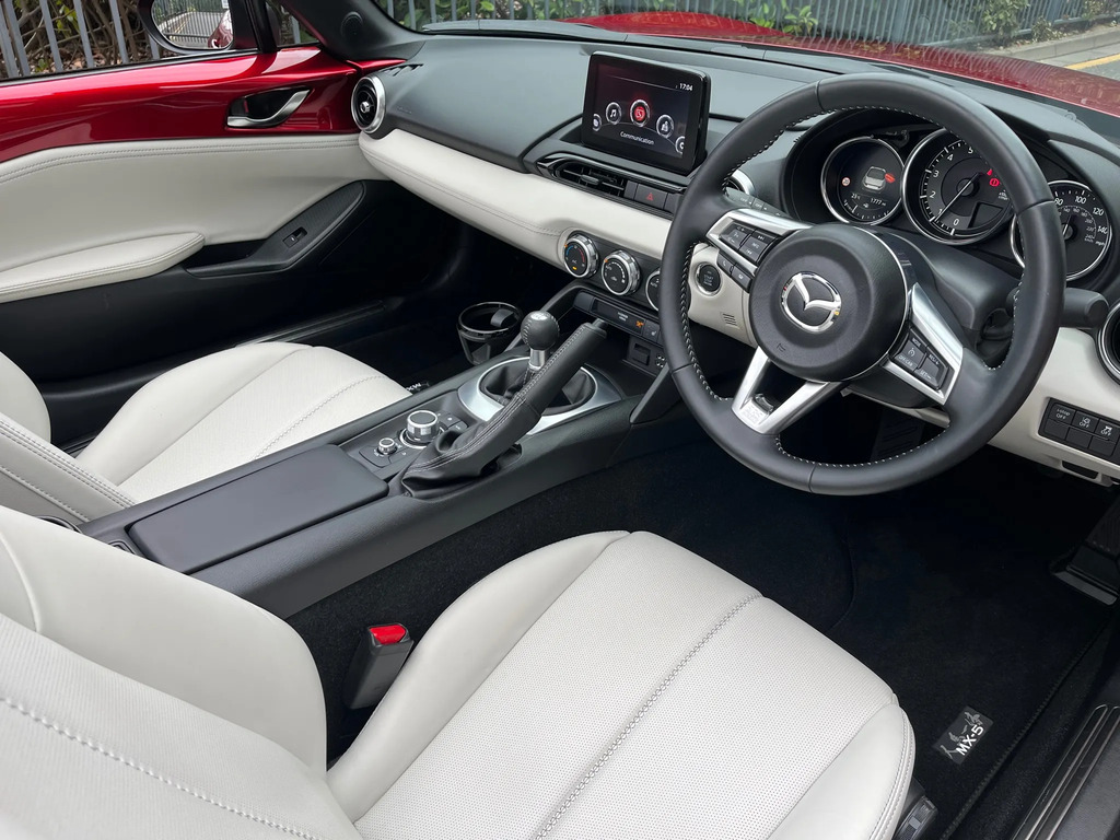 Mazda MX-5 2.0 184 Exclusive-line 62023 Black #13