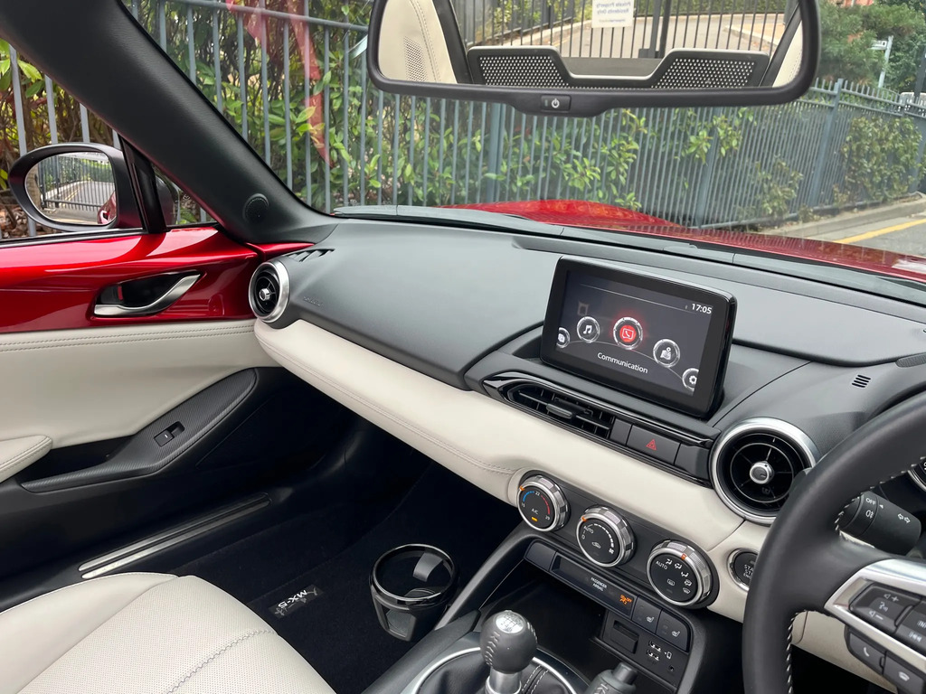 Mazda MX-5 2.0 184 Exclusive-line 62023 Black #17