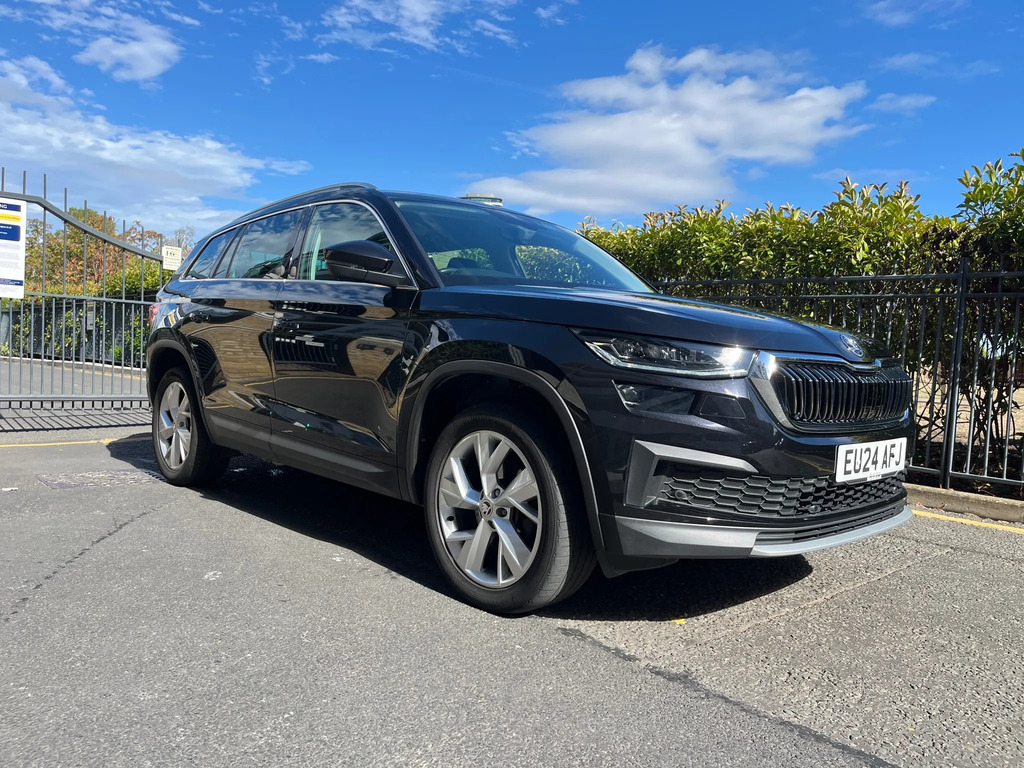 Skoda Kodiaq 1.5 Tsi Act Se L Executive Suv Dsg Euro Black #2
