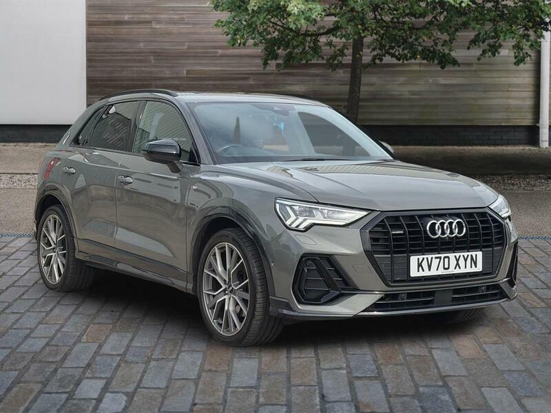 Audi Q3 2.0Tfsi 40 Vorsprung S-tronic Quattro Grey