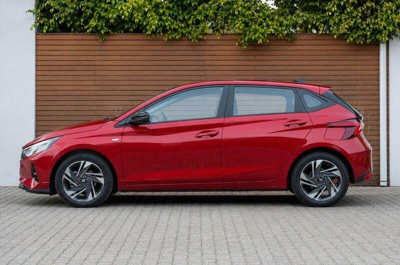 Hyundai I20 1.0 T-gdi Mhev Premium Hatchback Hybrid Red #2