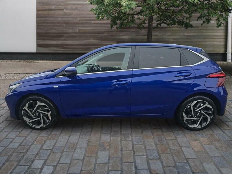 Hyundai I20 Hatchback White #8