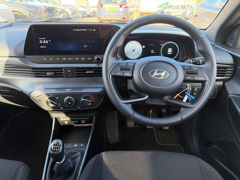 Hyundai I20 1.0T Gdi 90 Element Green #12