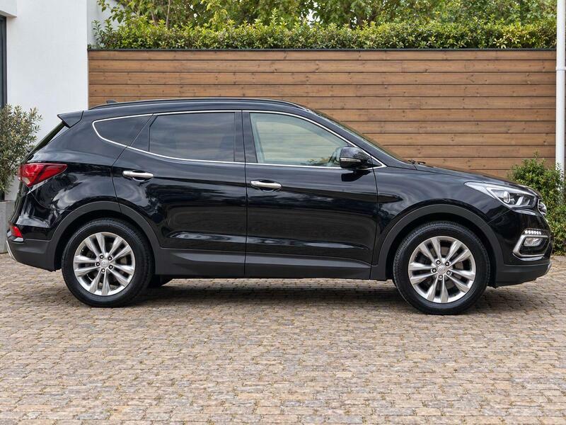 Hyundai Santa Fe 2.2 Crdi Blue Drive Premium Suv Black #3